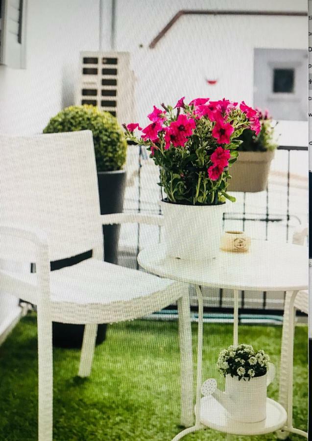 Booking Florencia Exterior foto