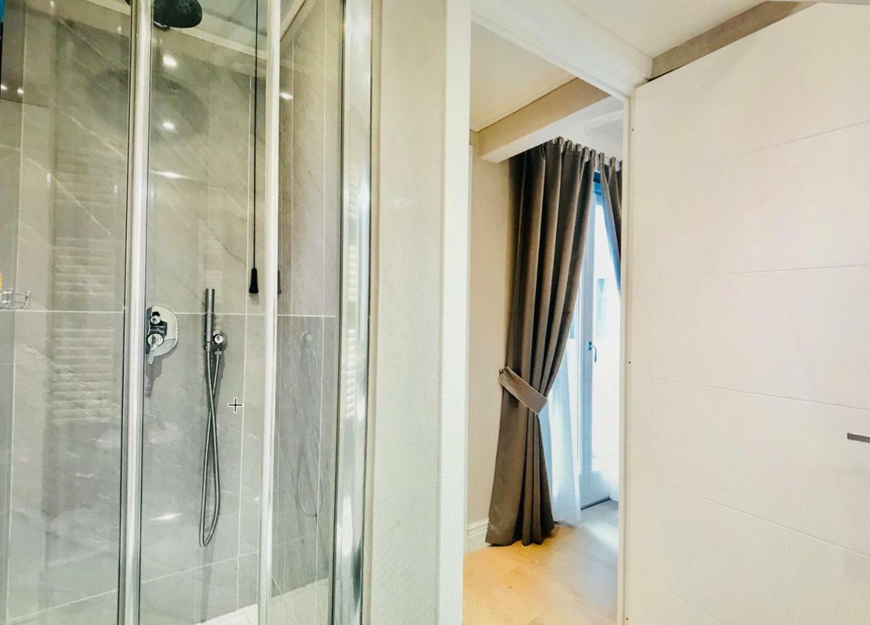 Booking Florencia Exterior foto