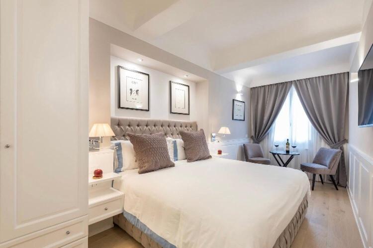 Booking Florencia Exterior foto